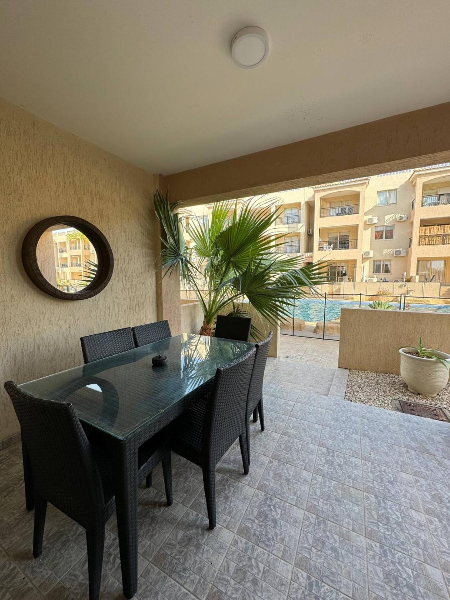 Royal-Seacrest Oasis, Pool-Side Διαμέρισμα Πάφος Εξωτερικό φωτογραφία